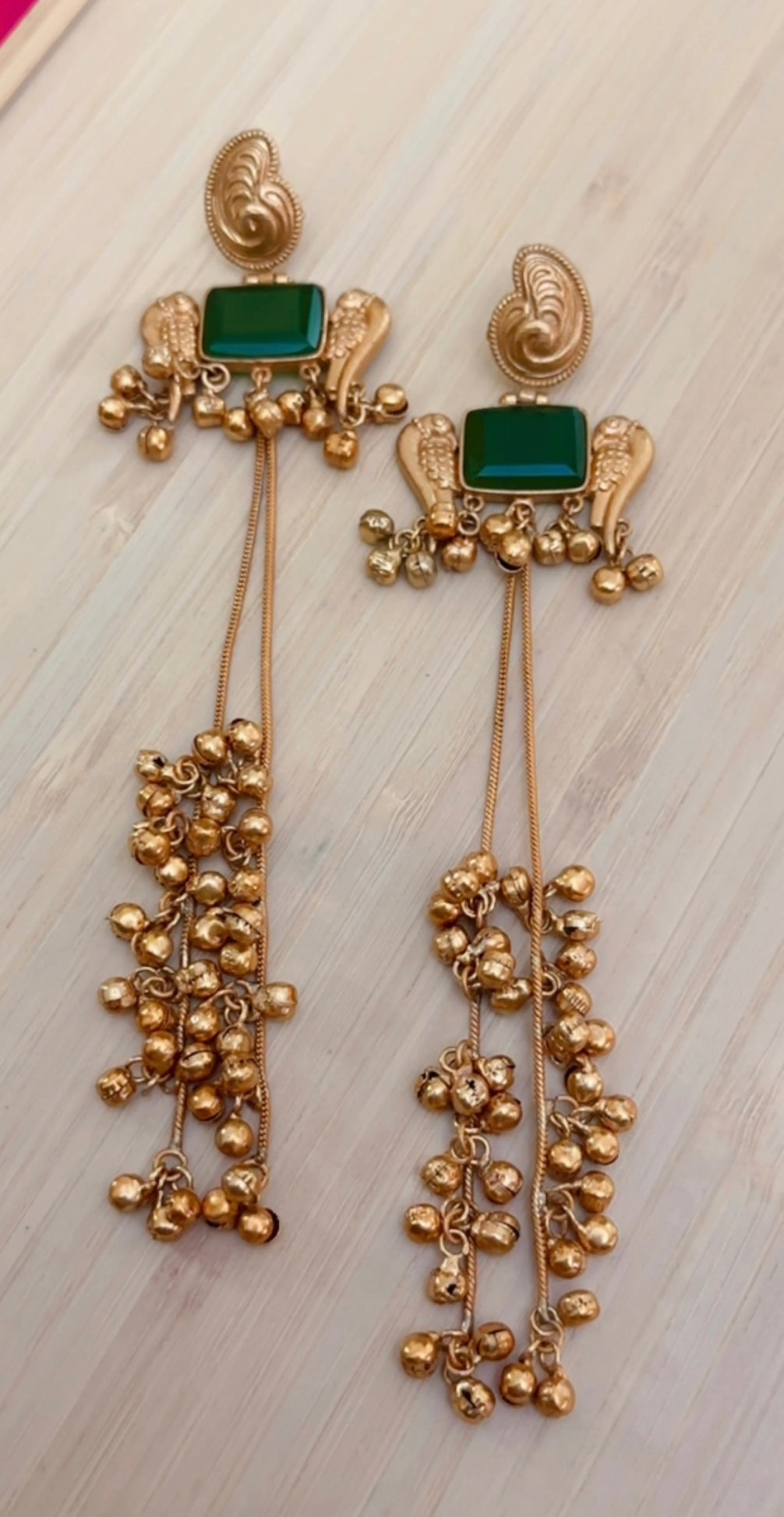 Sona Kashmiri Earrings in Green