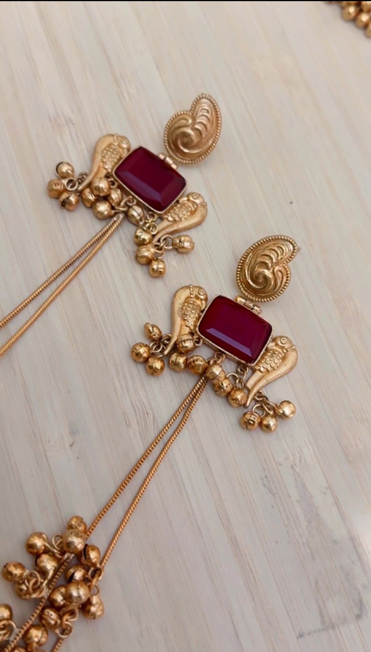 Sona Kashmiri Earrings in Maroon
