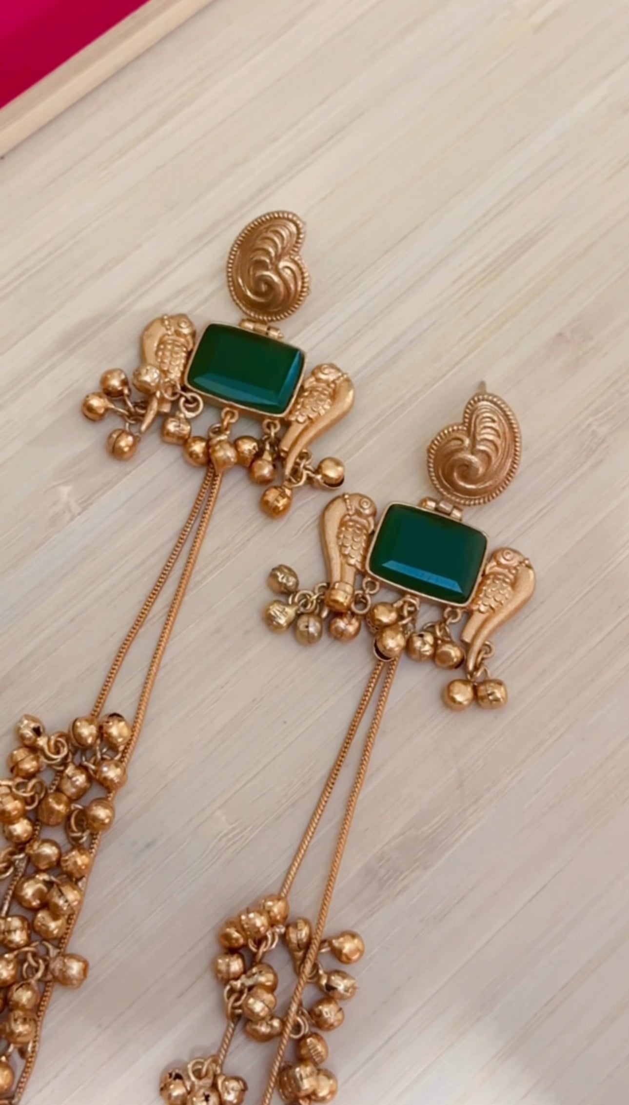 Sona Kashmiri Earrings in Green