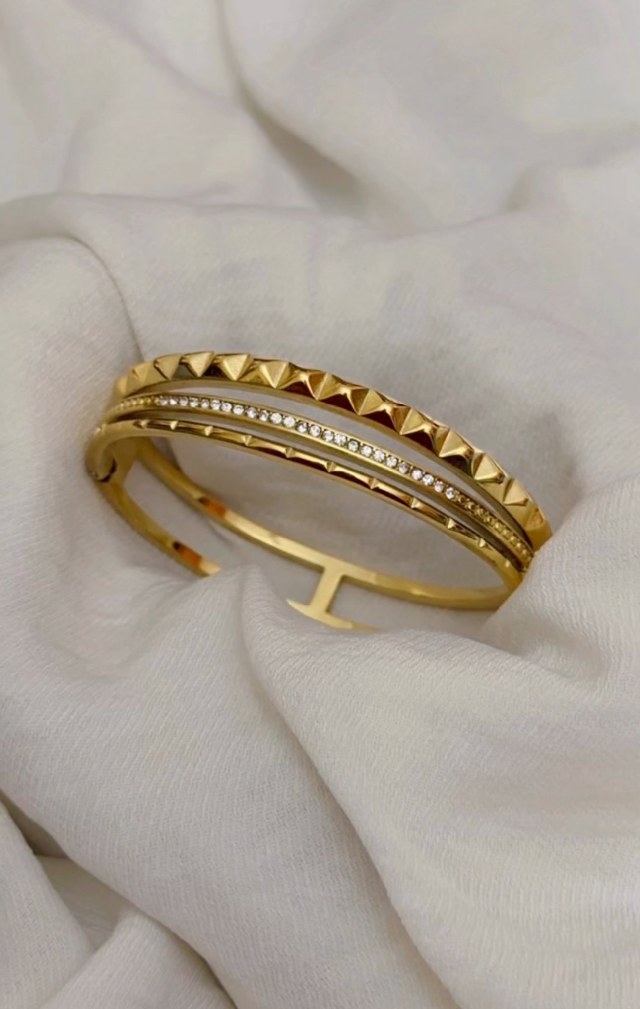 Oh 3! Anti Tarnish Bracelet