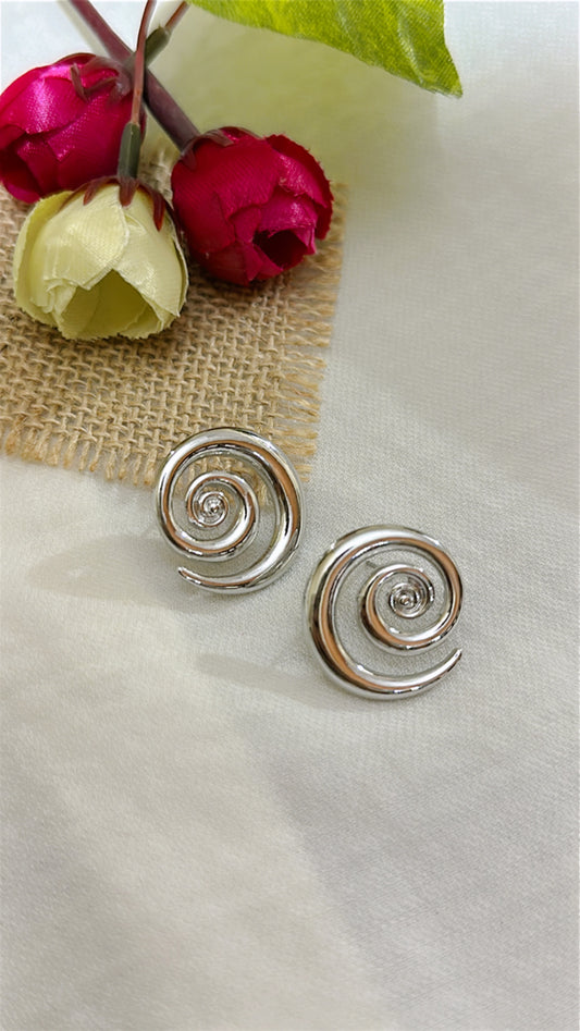 Spiral 2 Studs in Silver