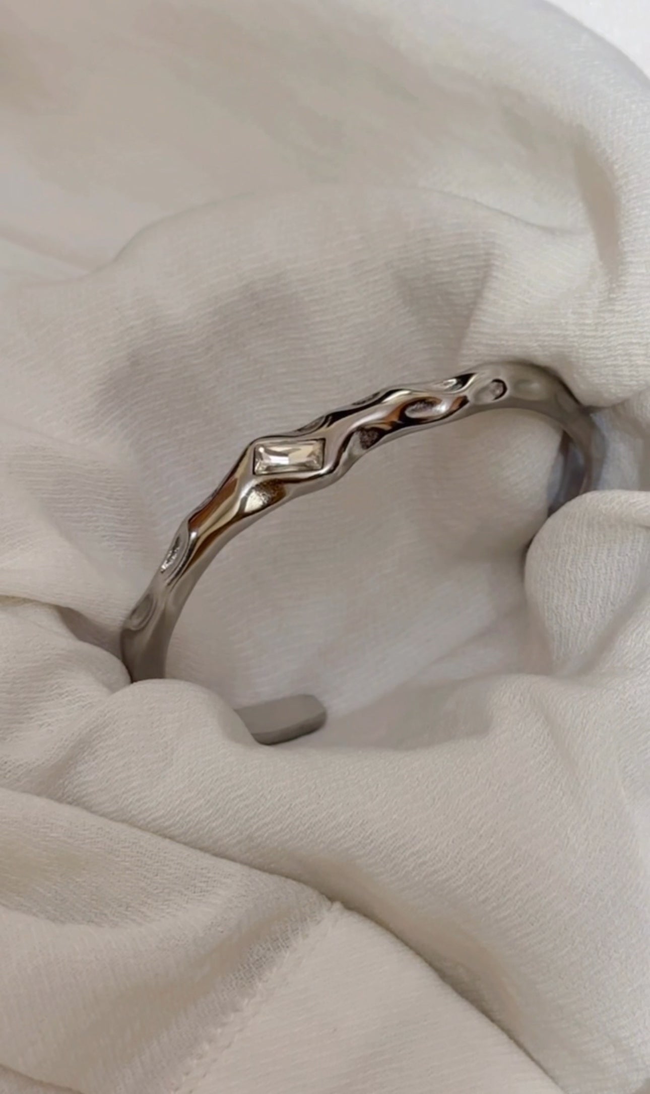 Melt Anti Tarnish Bracelet