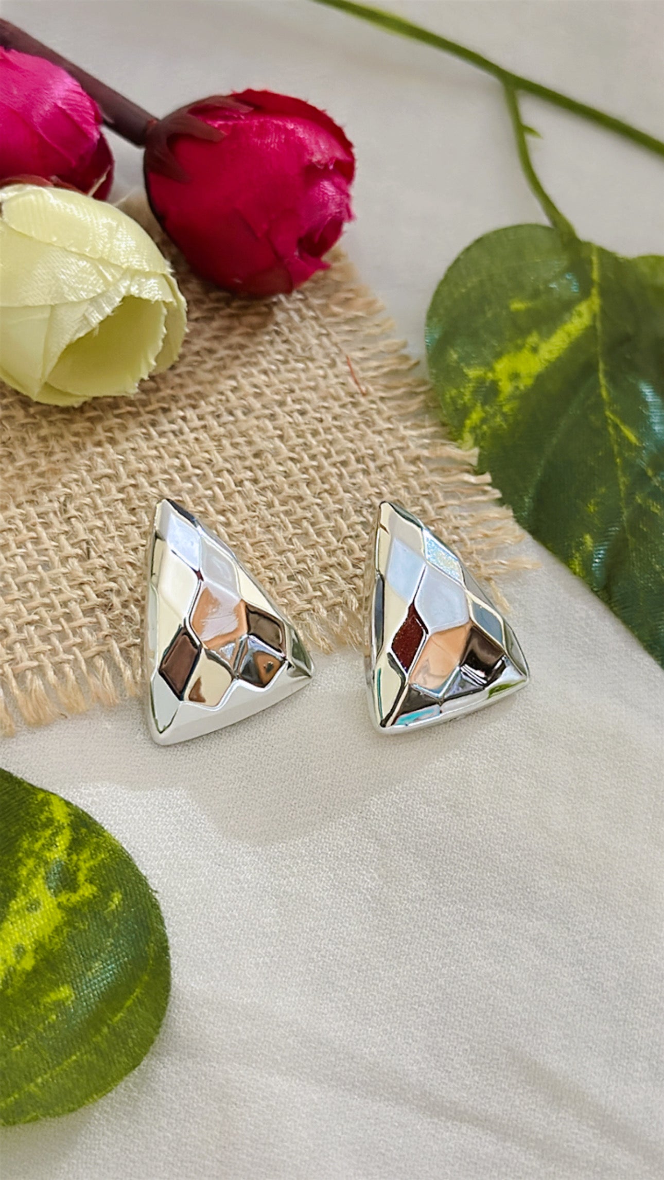 Cut & Shine Triangle Studs in Silver