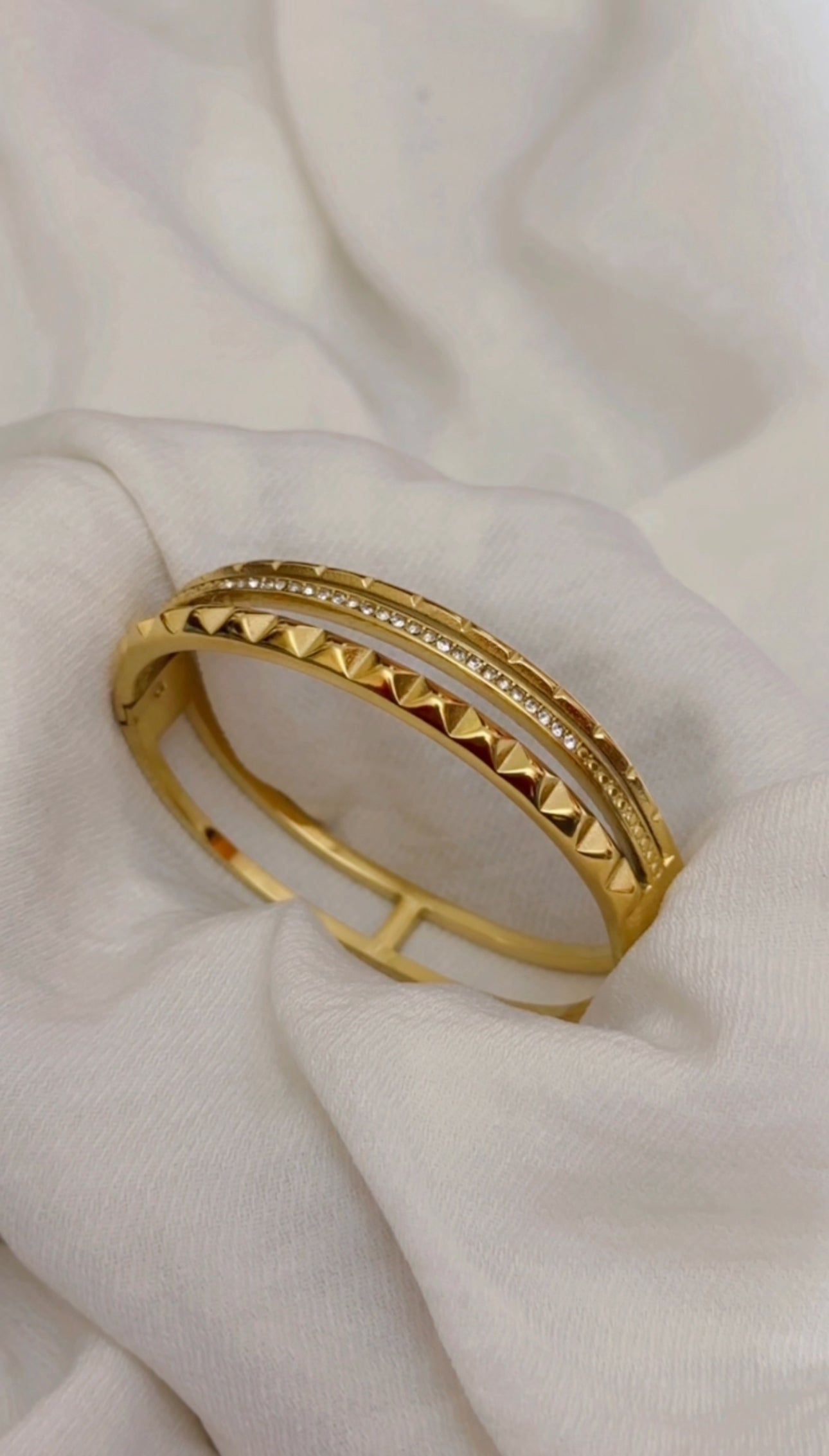 Oh 3! Anti Tarnish Bracelet